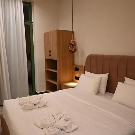 Apon شقة فندقية 3*